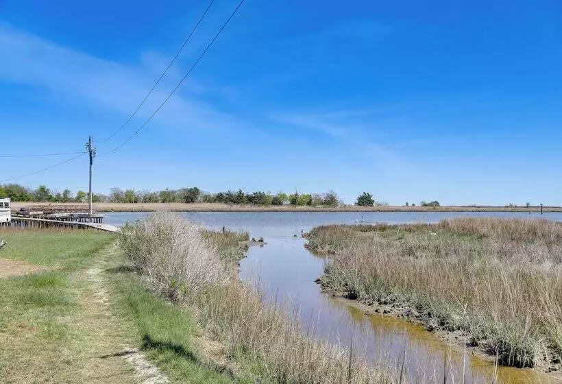 Pet Friendly Smith Island Cottage W/ Golf Cart!