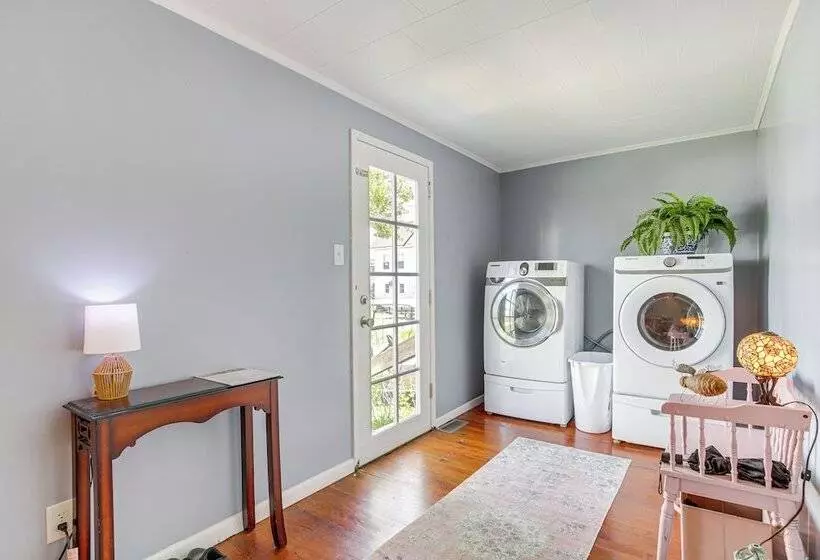 Pet Friendly Smith Island Cottage W/ Golf Cart!