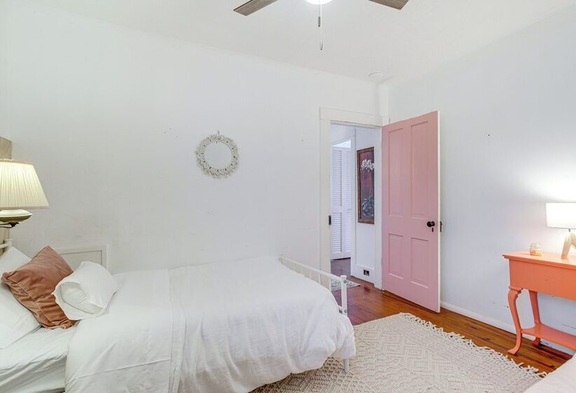 Pet Friendly Smith Island Cottage W/ Golf Cart!