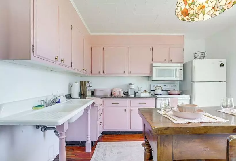 Pet Friendly Smith Island Cottage W/ Golf Cart!