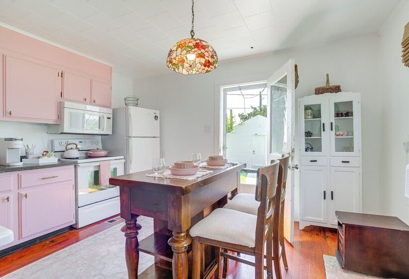 Pet Friendly Smith Island Cottage W/ Golf Cart!