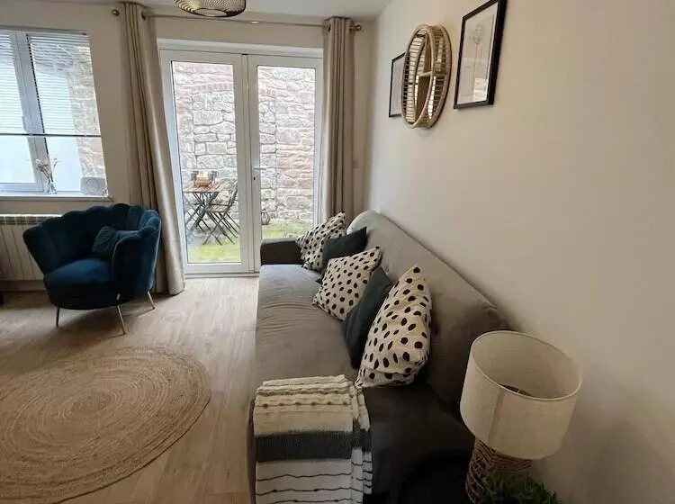 Residenssi Captivating 2 Bed Cottage In Symonds Yat