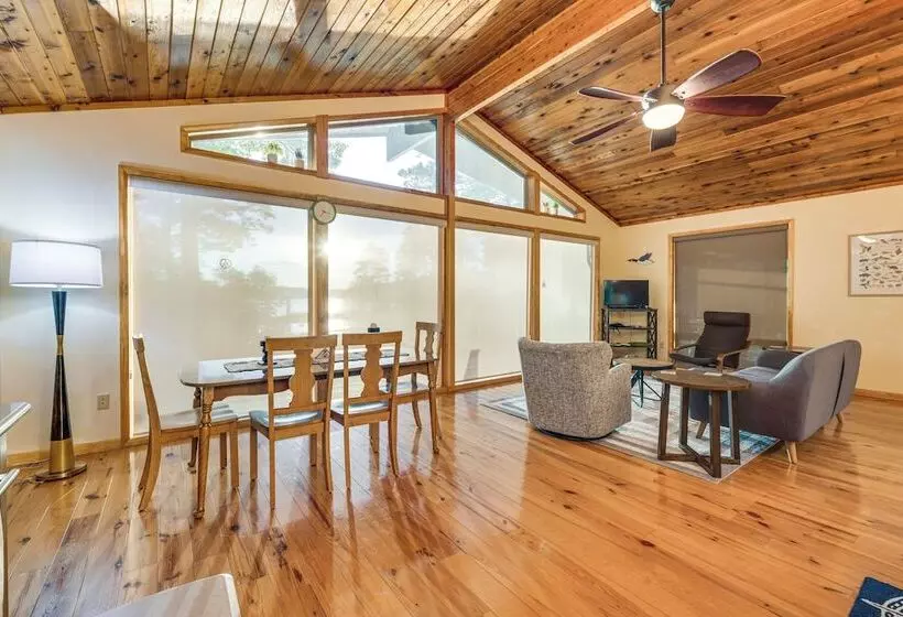 Waterfront Lancaster Cabin ~ 10 Mi To Kilmarnock!