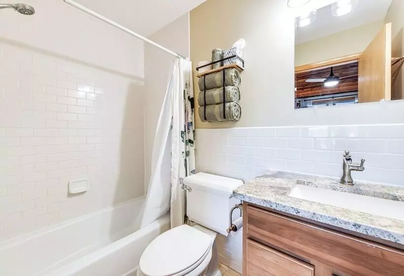 Waterfront Lancaster Cabin ~ 10 Mi To Kilmarnock!