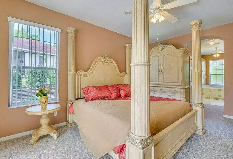 1 Mi To Rainbow Springs State Park: Home W/ Lanai!