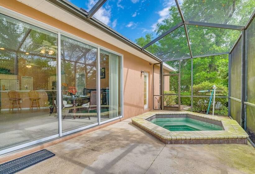 1 Mi To Rainbow Springs State Park: Home W/ Lanai!