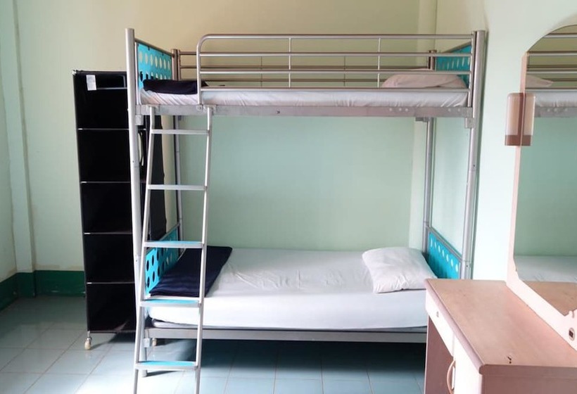 Cedarberg House Three Pagoda Pass   Hostel