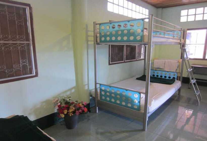 Cedarberg House Three Pagoda Pass   Hostel