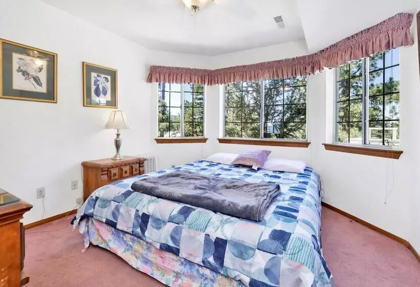 Chateau De Big Bear #2328