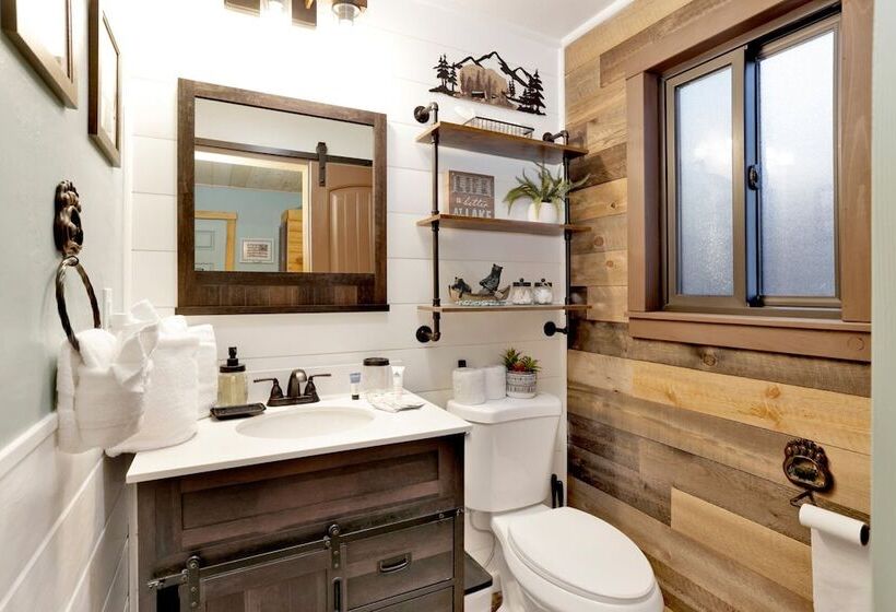 Hidden Loft Chalet #2387