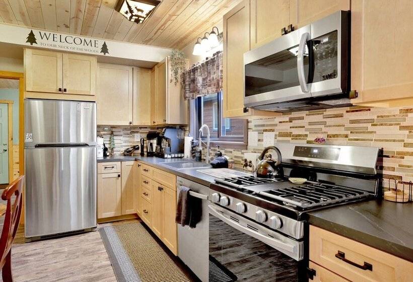 Hidden Loft Chalet #2387