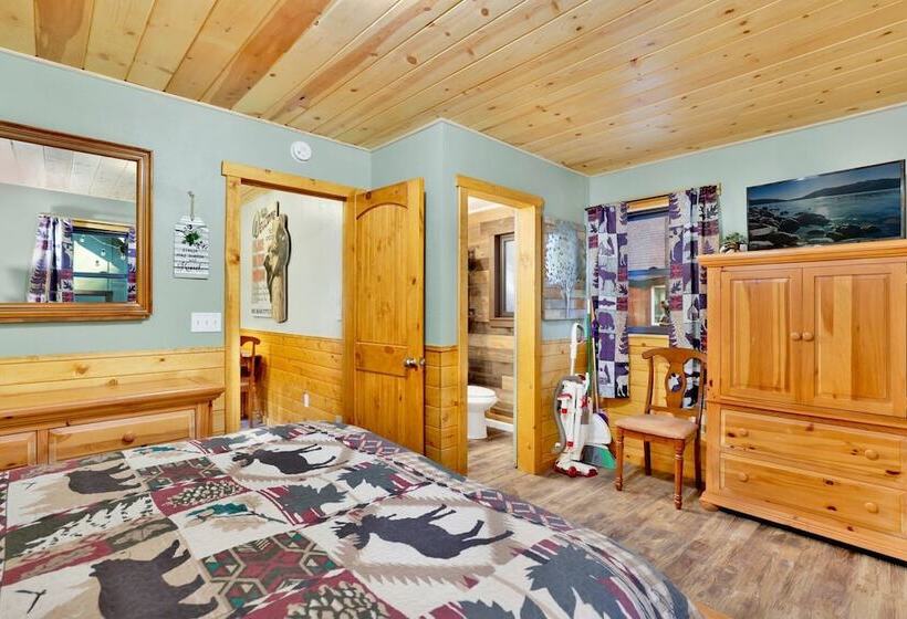 Hidden Loft Chalet #2387