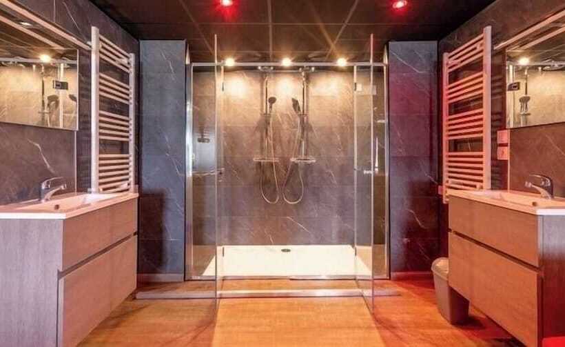 Отель Camping De La Seine