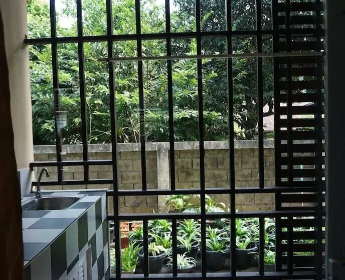 ホテル Jinda Place