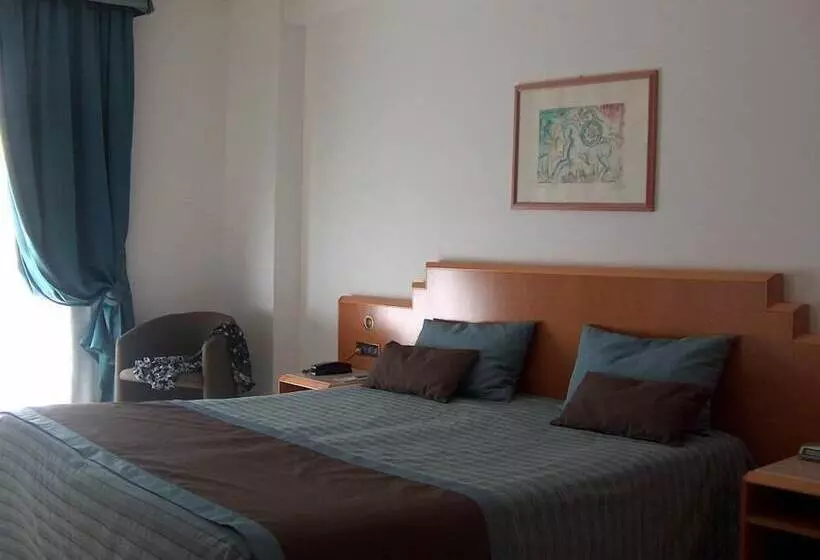 Hotelli Miceneo Palace