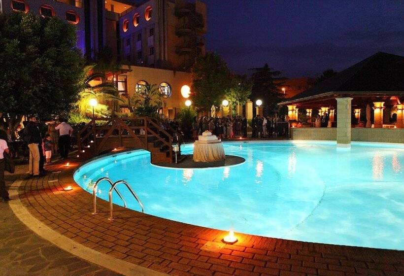 Отель Miceneo Palace