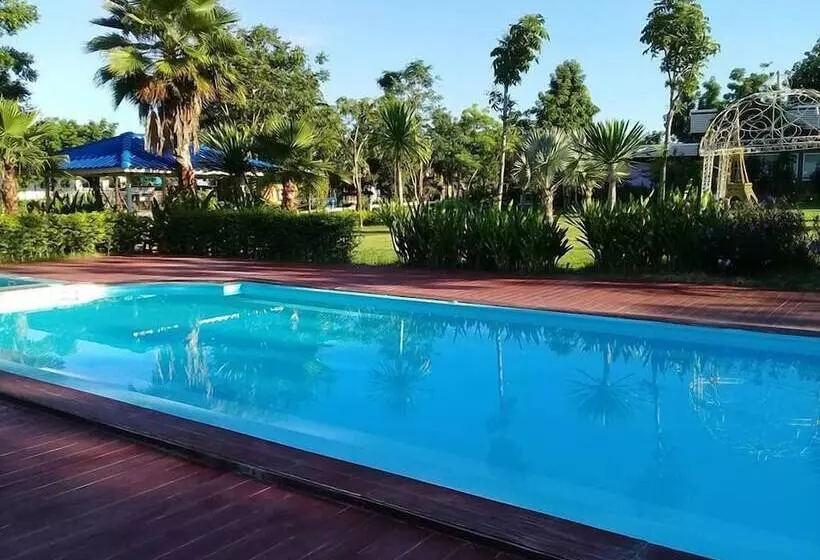 ホテル Supatta Resort