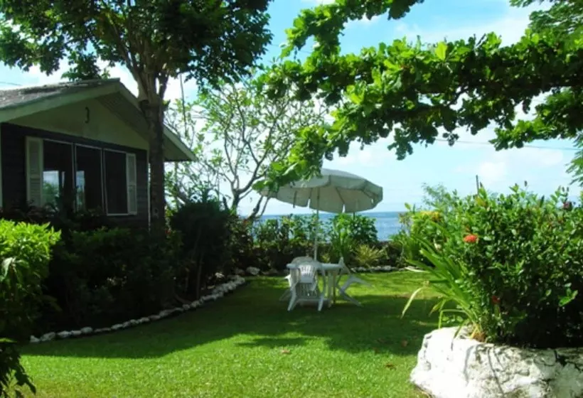 هتل Vaiala Beach Cottages