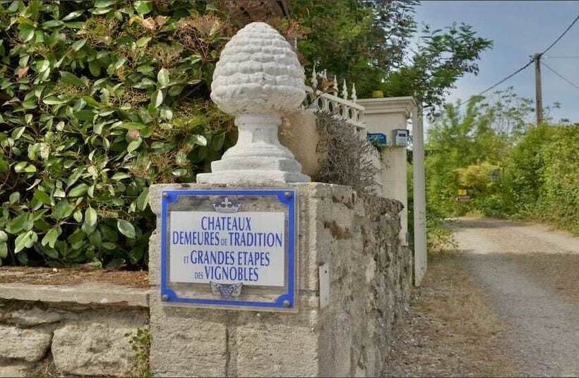 Пансион Gîte Domaine Les Massiots