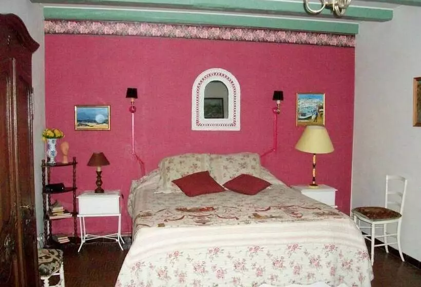 ペンション Gîte Domaine Les Massiots