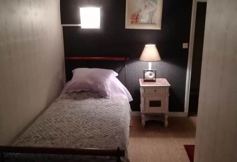 Пансион Gîte Domaine Les Massiots