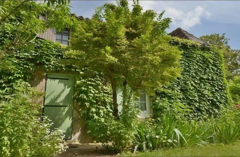 ペンション Gîte Domaine Les Massiots