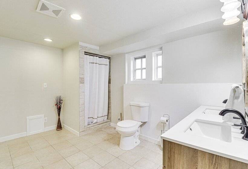 Secluded Bigfork Cabin W/ Yard & Fire Pit!