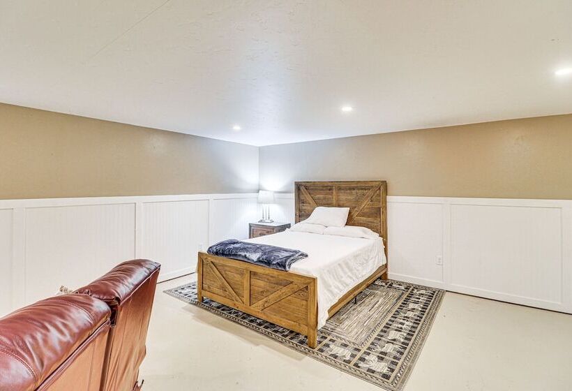 Secluded Bigfork Cabin W/ Yard & Fire Pit!