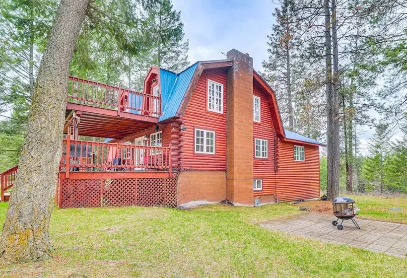 Secluded Bigfork Cabin W/ Yard & Fire Pit!