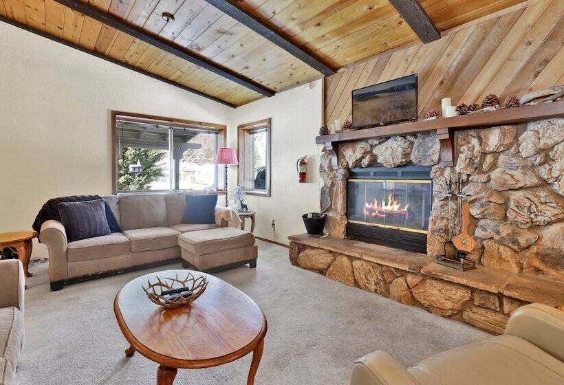 Sugar Bear Retreat #2319