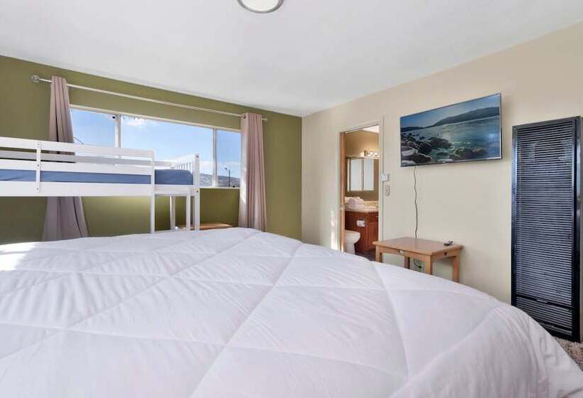 The Farmhouse Experience #1900