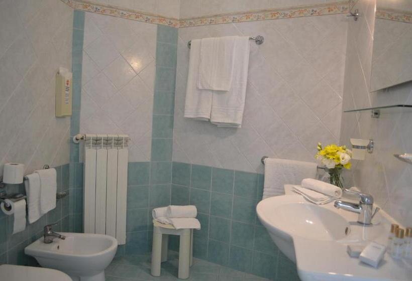 Отель I Due Gabbiani Citr 9006