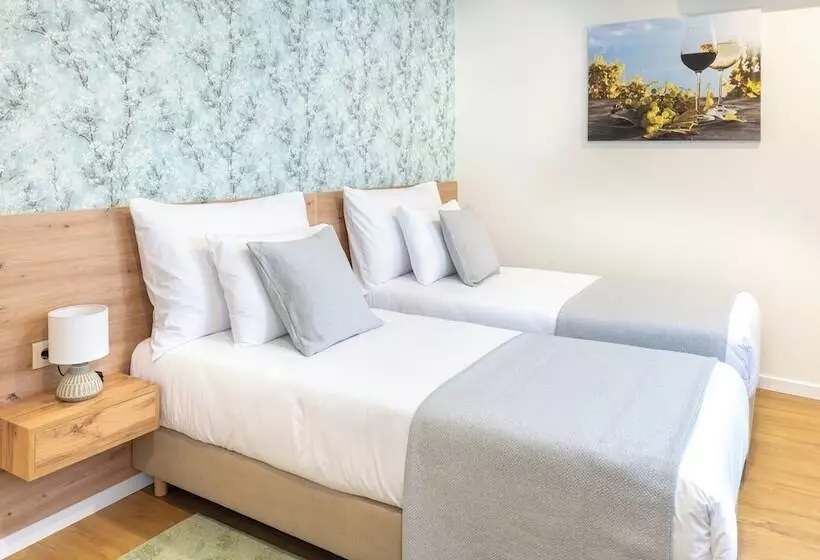 Hotelli Casa Dona Edite Guesthouse Douro