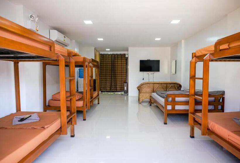 تختخواب و صبحانه Hangout Haven Siargao Homestay