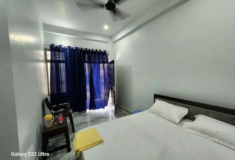 Majatalo Raghubir Nikunj Homestay