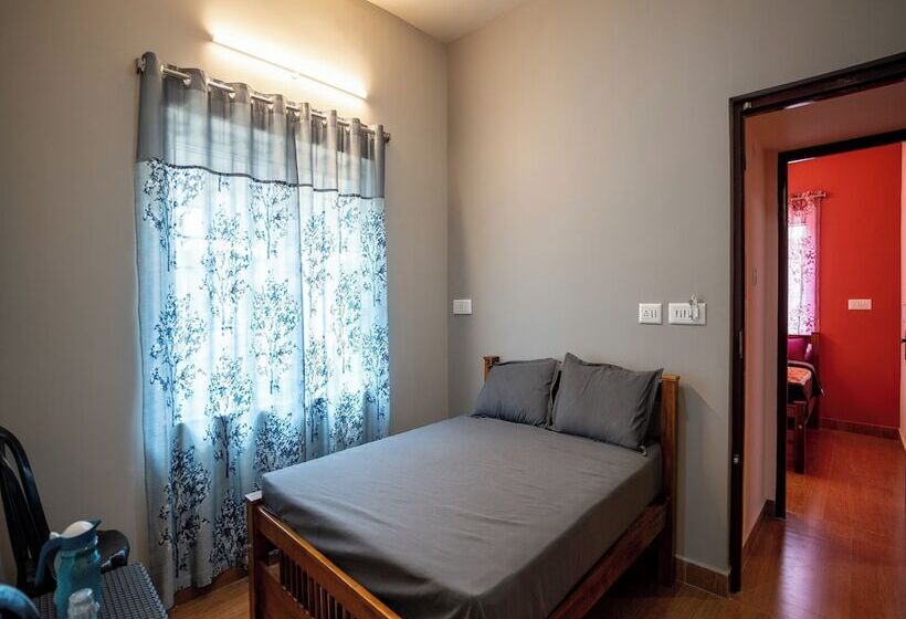 Hotel Hill Lock Mist