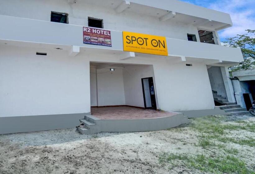 Hotel Spot On 82596 R2