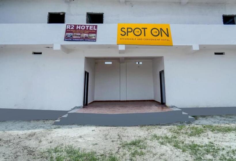 Hotel Spot On 82596 R2