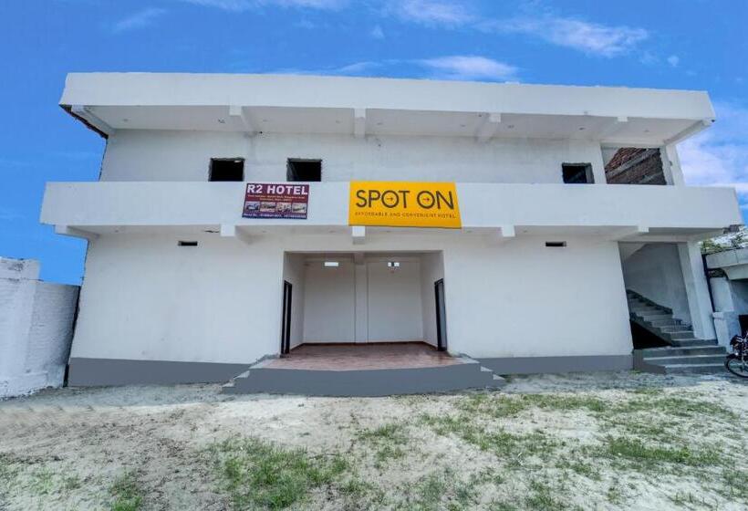 Hotel Spot On 82596 R2