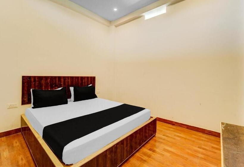 Hotel Spot On 82596 R2