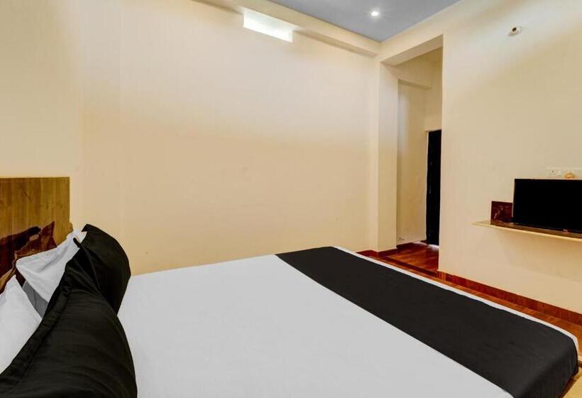 Hotel Spot On 82596 R2