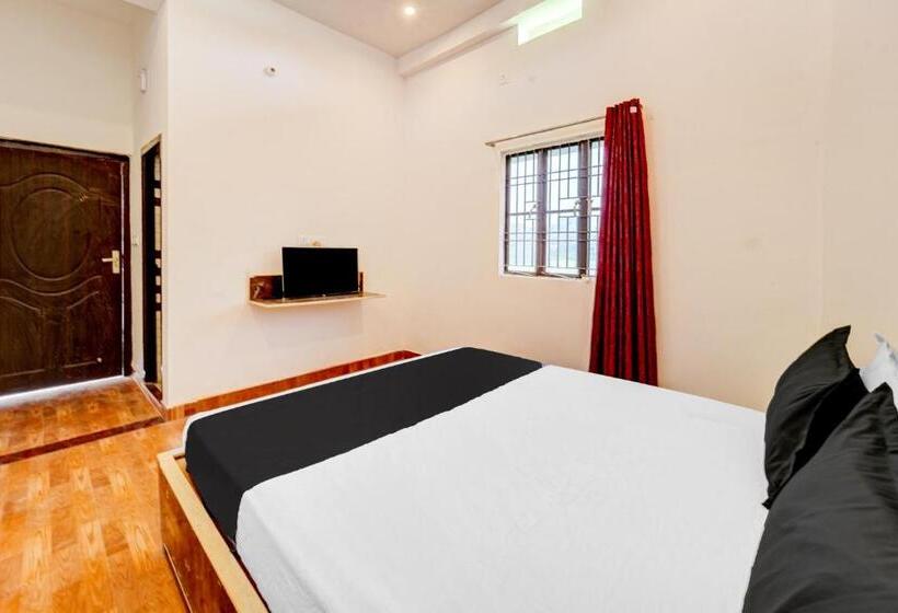 Hotel Spot On 82596 R2