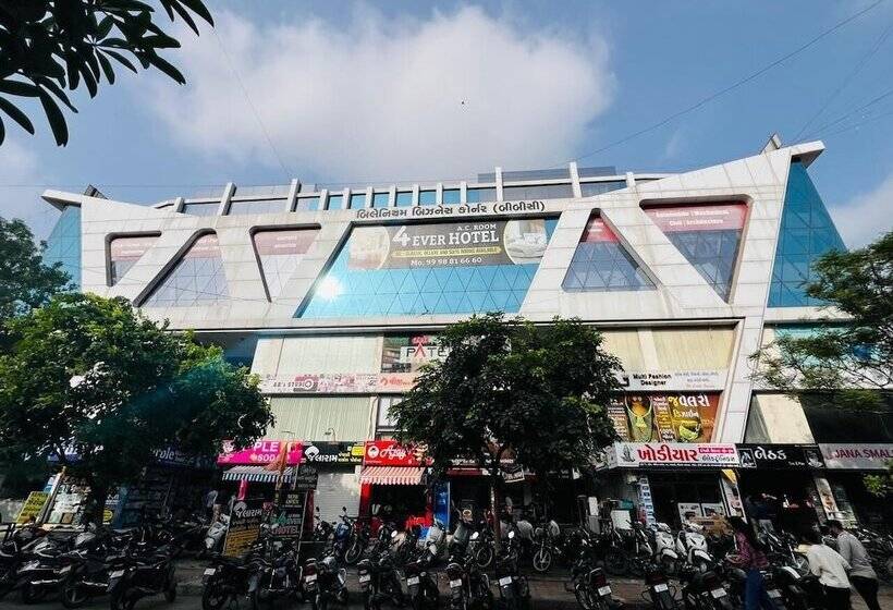 4 Ever Hotel ,surat