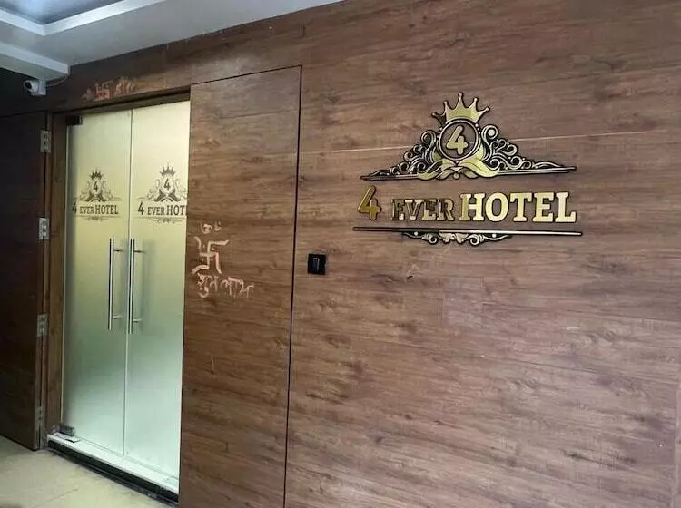 4 Ever Hotel ,surat