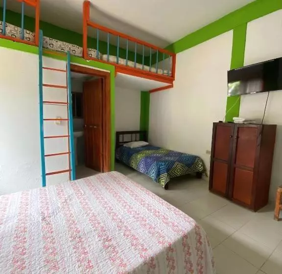 Kapselihotelli Finca Hotel Tierra Grata