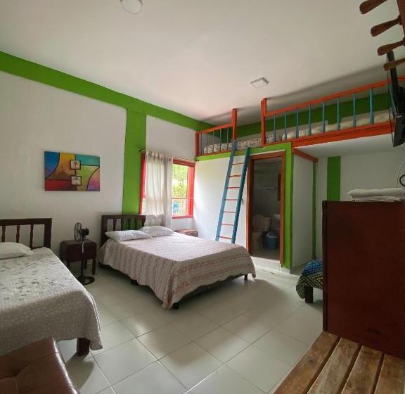 Kapselhotel Finca Hotel Tierra Grata