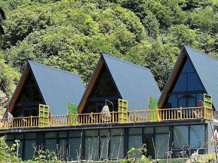 مبيت وإفطار Ağaran Wooden Houses