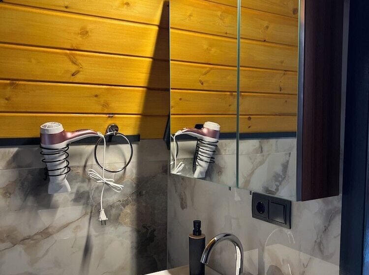 مبيت وإفطار Ağaran Wooden Houses