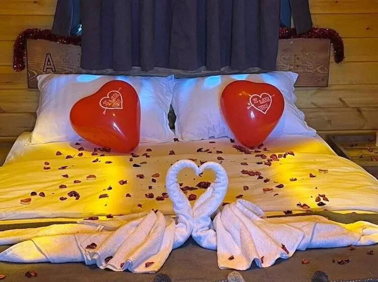 Aamiaismajoitus (B&B) Ağaran Wooden Houses