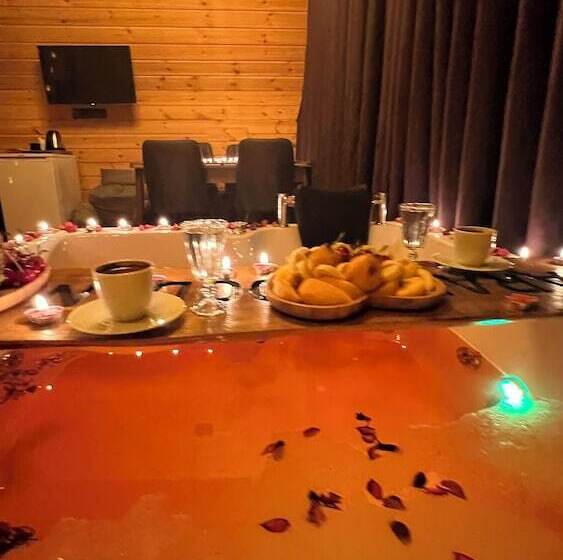 مبيت وإفطار Ağaran Wooden Houses